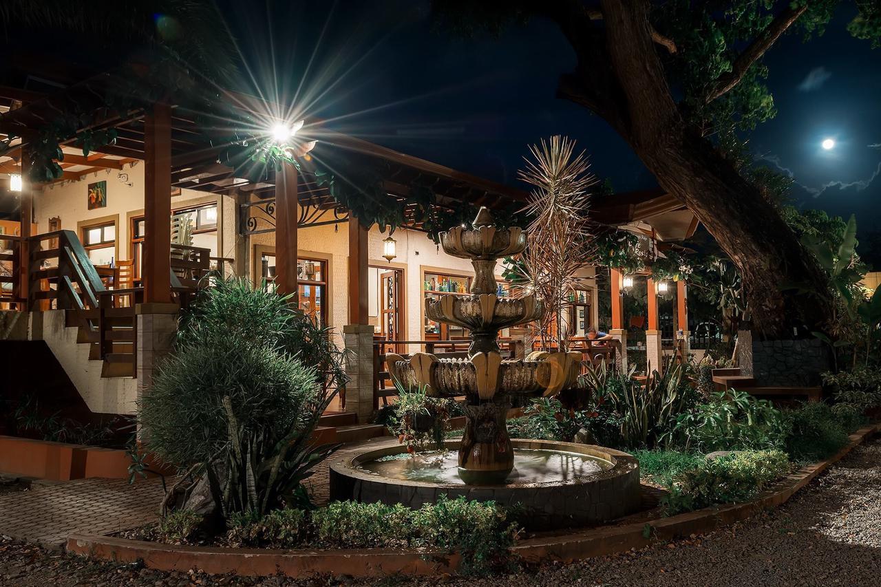 فندق كويزون سيتيفي  Maruyog'S Ridge Convention Center المظهر الخارجي الصورة